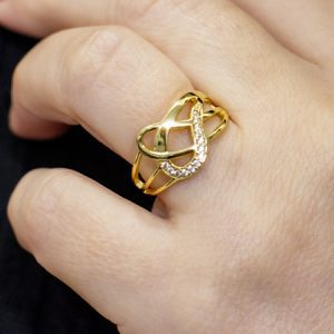 Anel de Coração Vazado com Detalhes em Zircônia Banhado a Ouro 18k