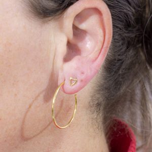 Brinco Pequeno de Coração Banhado a Ouro 18k