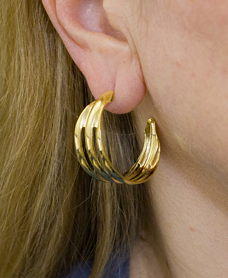 Meia Argola Tripla Banhada a Ouro 18k - Imagem 2