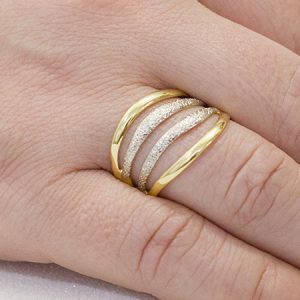 Anel com 4 Elos Banhado a Ouro 18k e Detalhes em Ródio
