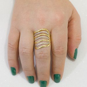 Anel com 7 Elos Banhado a Ouro 18k e Detalhes em Ródio